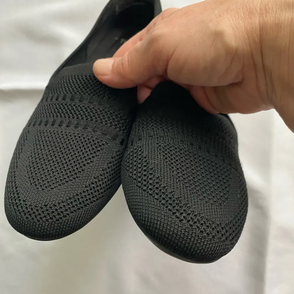 Black Knit Memory Foam Loafers Size 7 - Image 2