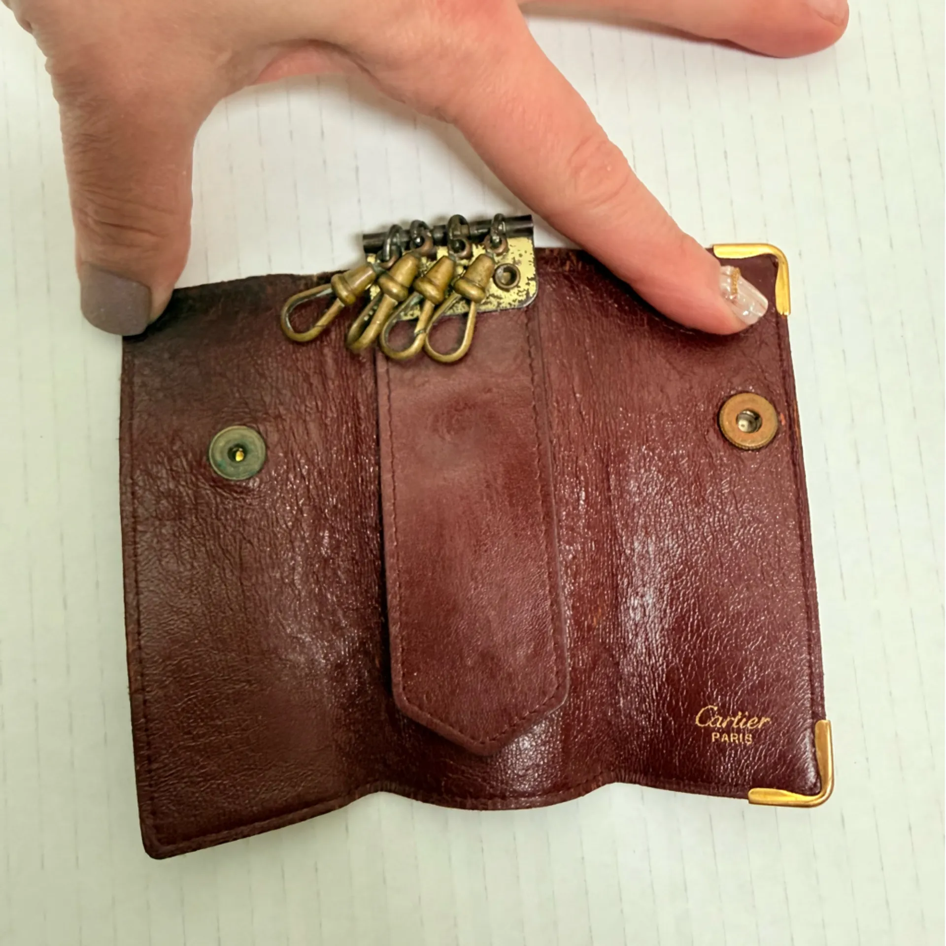 Cartier Paris Vintage Burgundy Leather 6-Hook Key Holder - Image 6