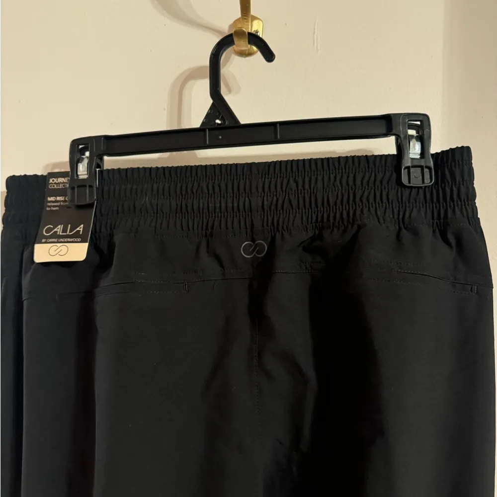 NWT calia by carrie underwood mid rise crop casual pants size S BLACK - Image 4