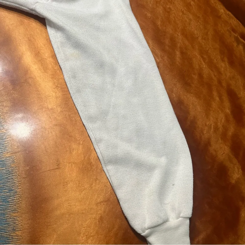 Vintage Ben Sprout Hong Kong CityScape Water Ferry Travel Sweatshirt white blue Size M - Image 8