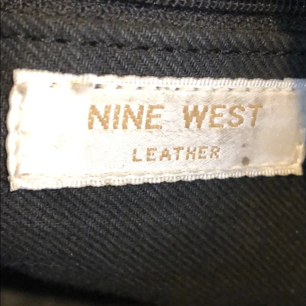 Nine West leather purse - Image 4