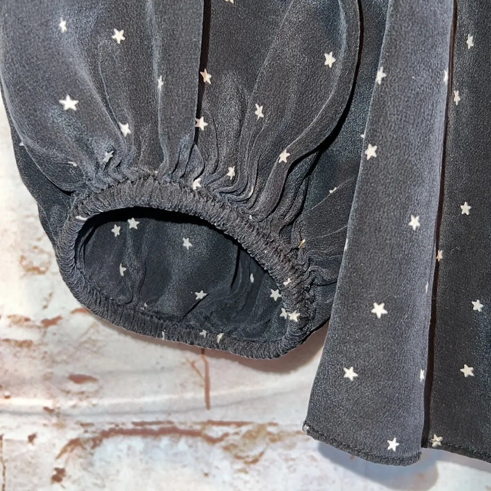 Amanda Uprichard Shirt Womens Medium Black White Star V Neck Balloon Sleeve - Image 8