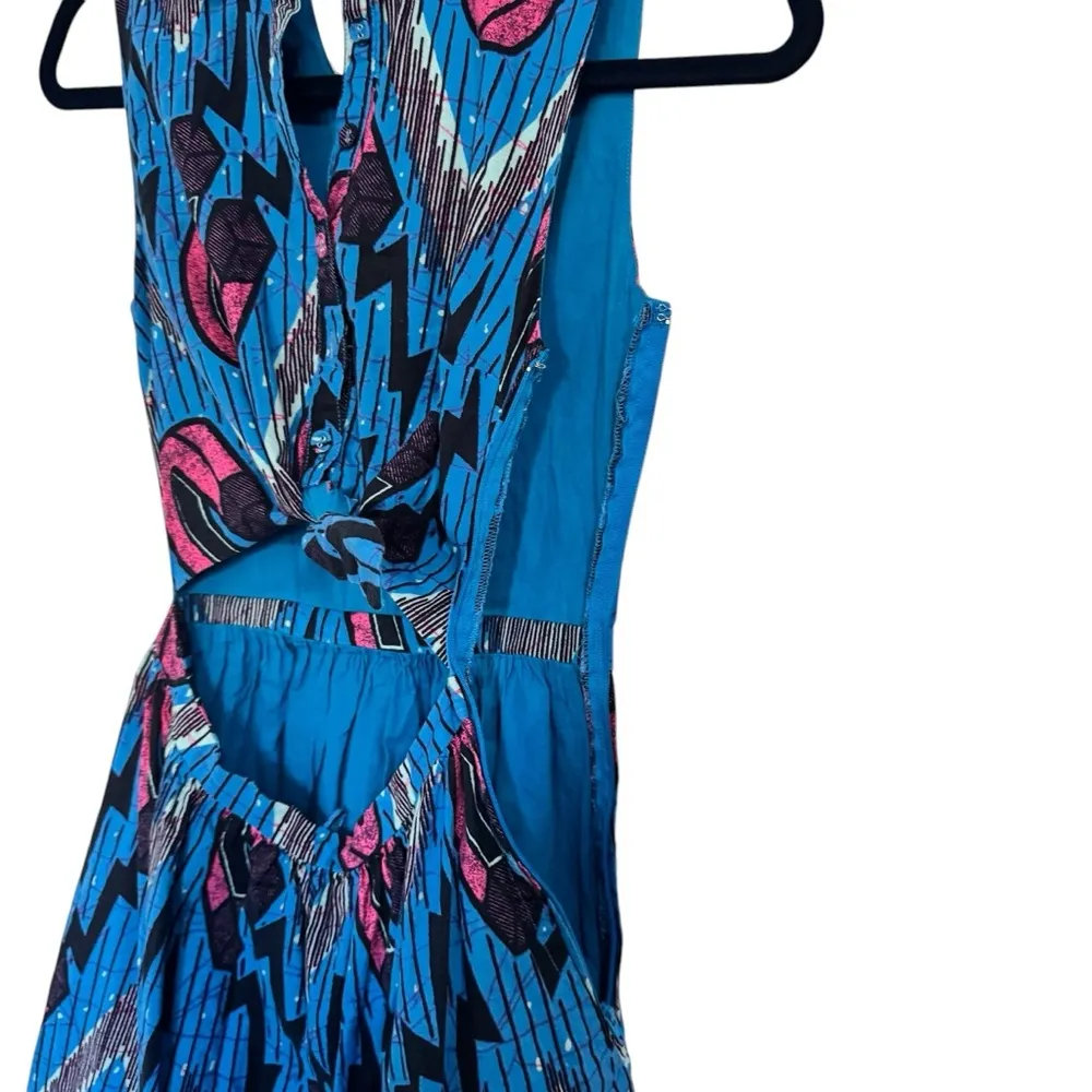 MODCLOTH Magnetic Graphic Cut-Out Tie Dress in Sz X-Small - Image 6