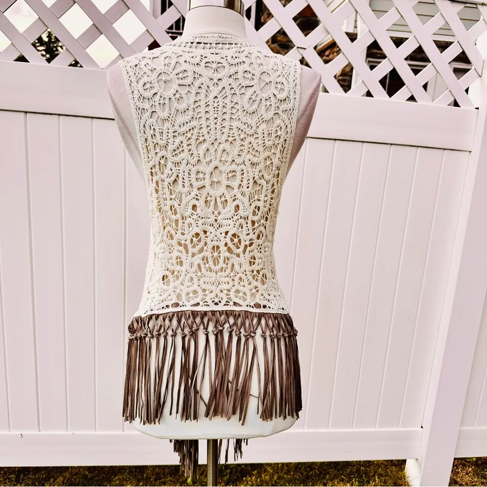 Origami Crochet & Lace Vest with Fringe, Boho Country Coachella, size S/M Tan - Image 9