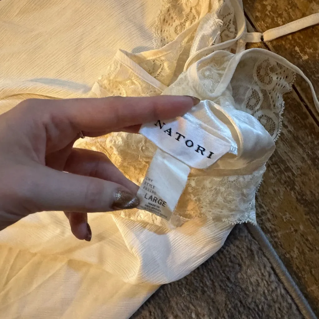 Natori Cream Lace Trim Maxi Chemise Large White - Image 4