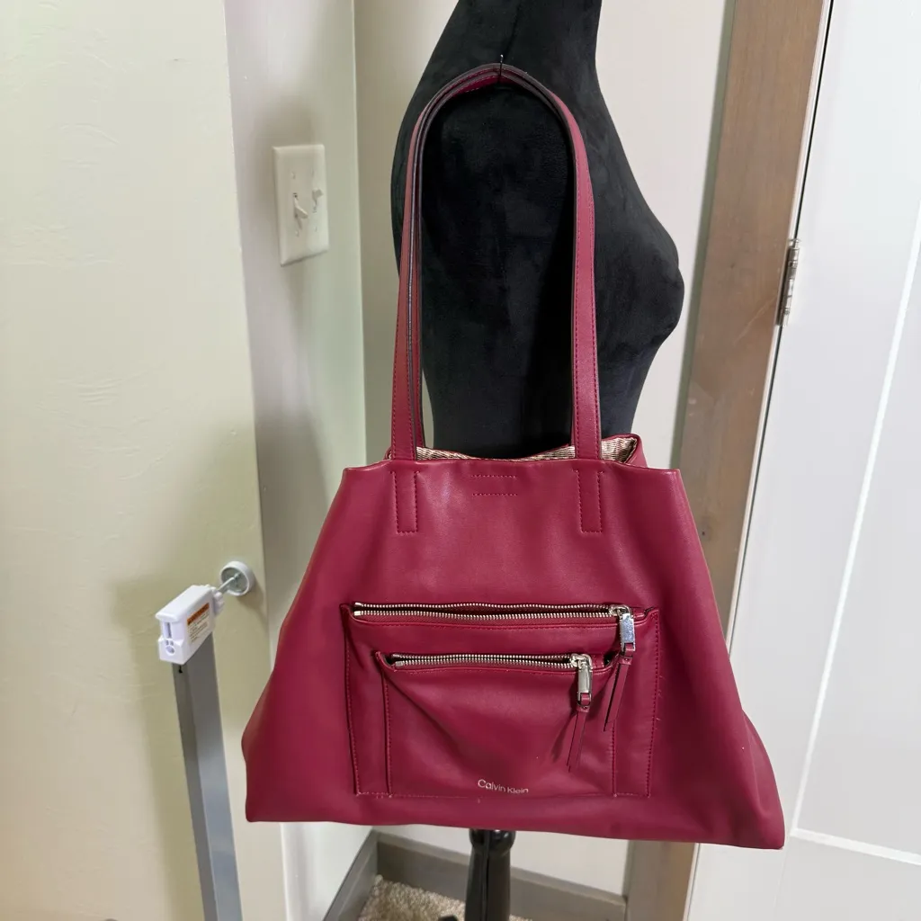Calvin Klein Emery Reversible Tote Bag Purse Large Laptop Red Wine Burgundy - Image 9