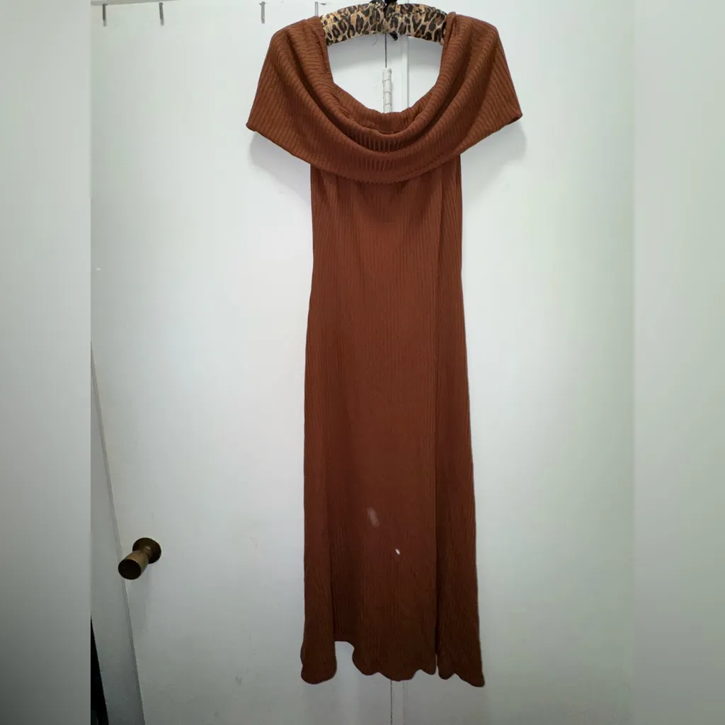 Mara Hoffman Imogen ribbed off-the-shoulder midi dress in a russet brown color L - Image 3
