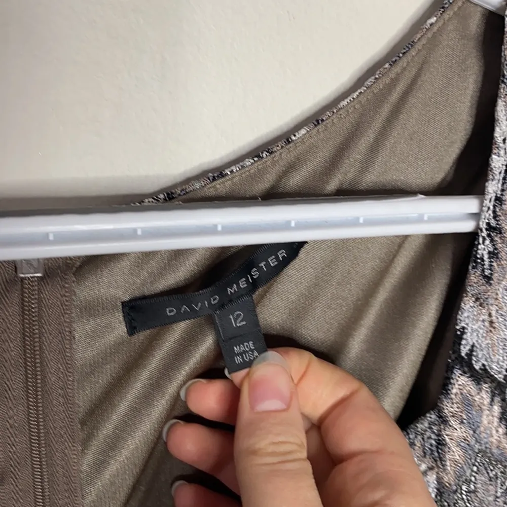 David Meister feathered chevron faux wrap evening dress size 12 - Image 10