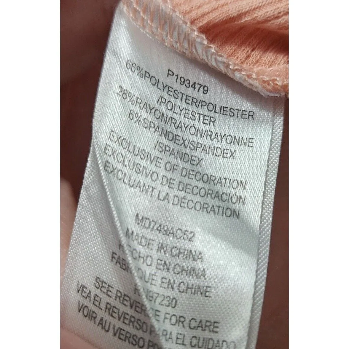 Absolutely Famous Tie-Front Top Square Neck Sleeveless Casual Size L - Image 4