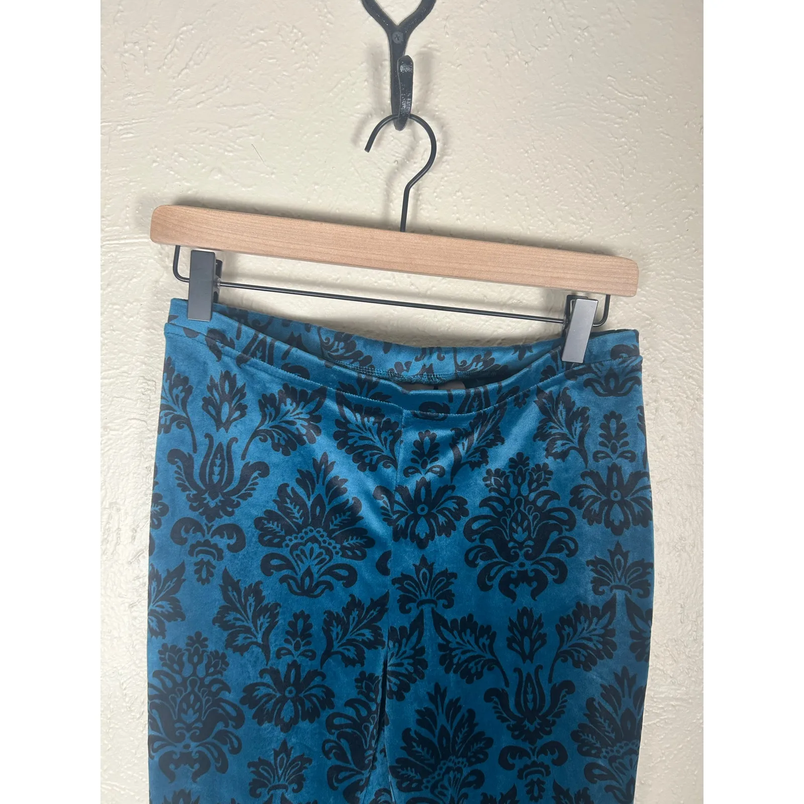Chicos Size 0 US Small Velour Leggings Blue Teal Soft Stretch Pants Winter Pants - Image 5