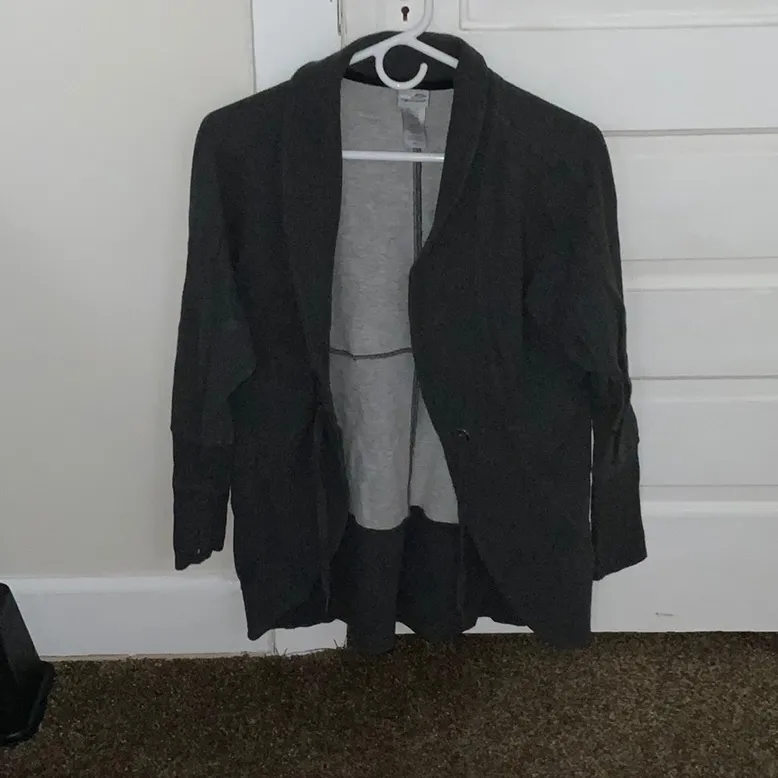 Champions sweater with tie in front. Lightly worn - Image 4
