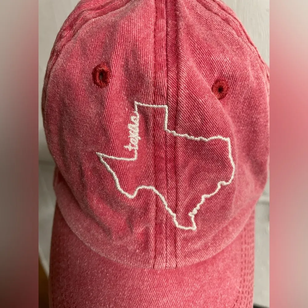Texas red faded baseball cap/ one size‎ fits most - Image 2