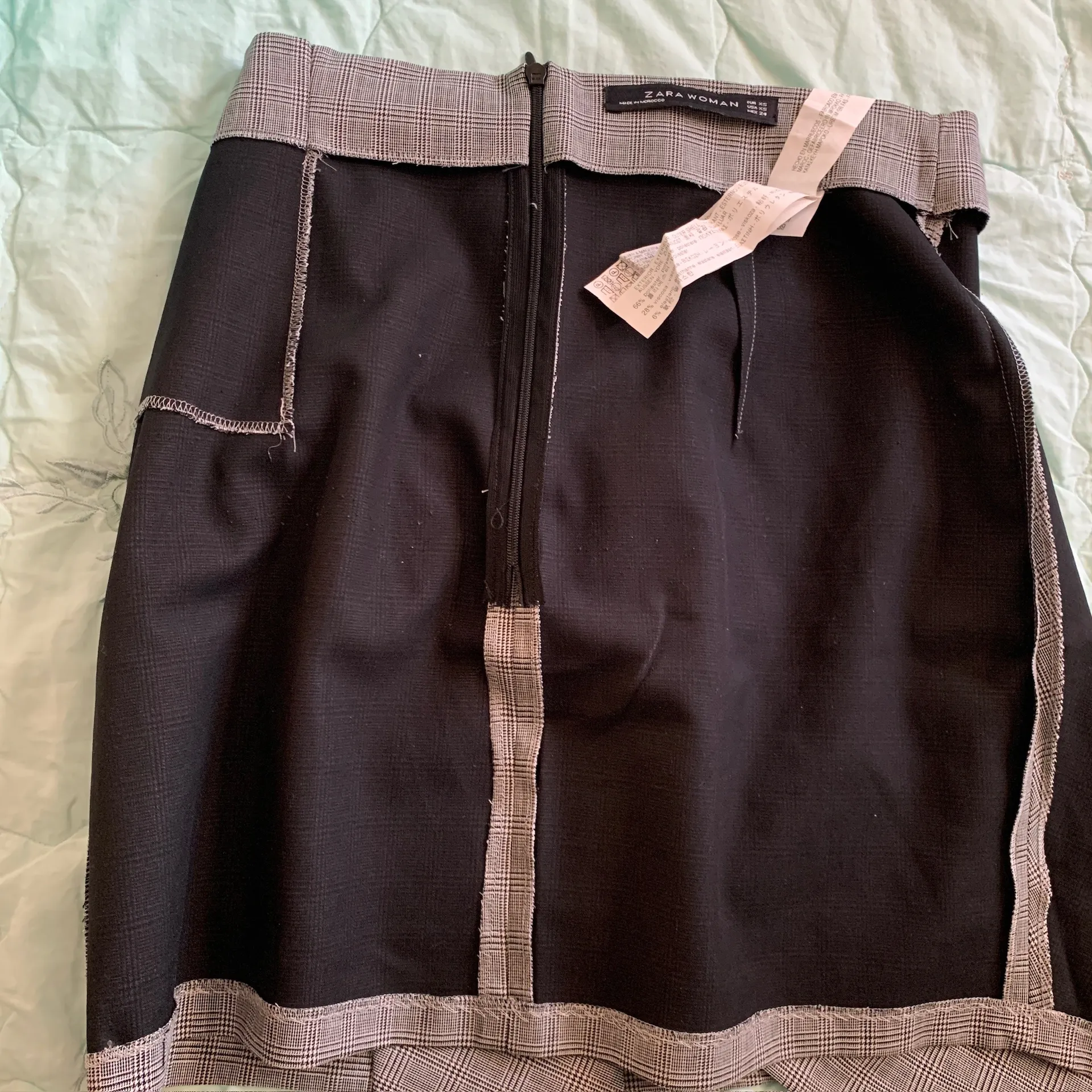 Black & White Houndstooth mini Skirt with Bow Knot - Image 13