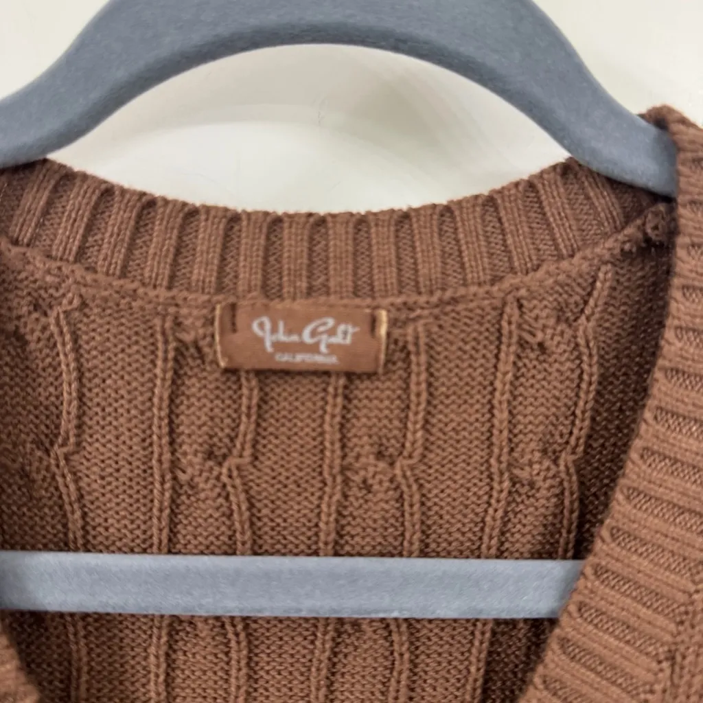 Brandy Melville Chocolate V-Neck Sweater Vest - Image 2