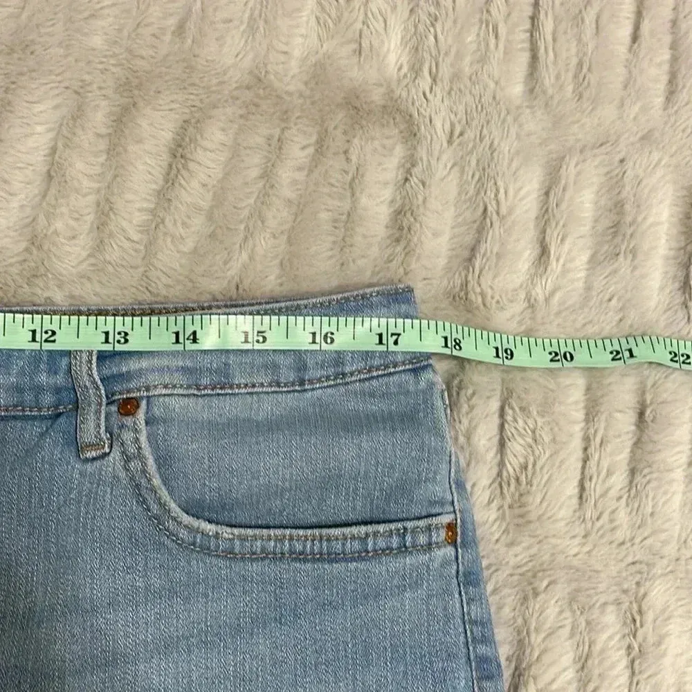 💛 Jessica Simpson Denim Blue Shorts - Image 8