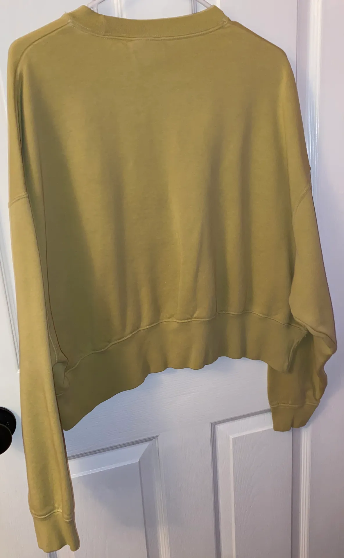 Nike Crop Sweatshirt - Image 4