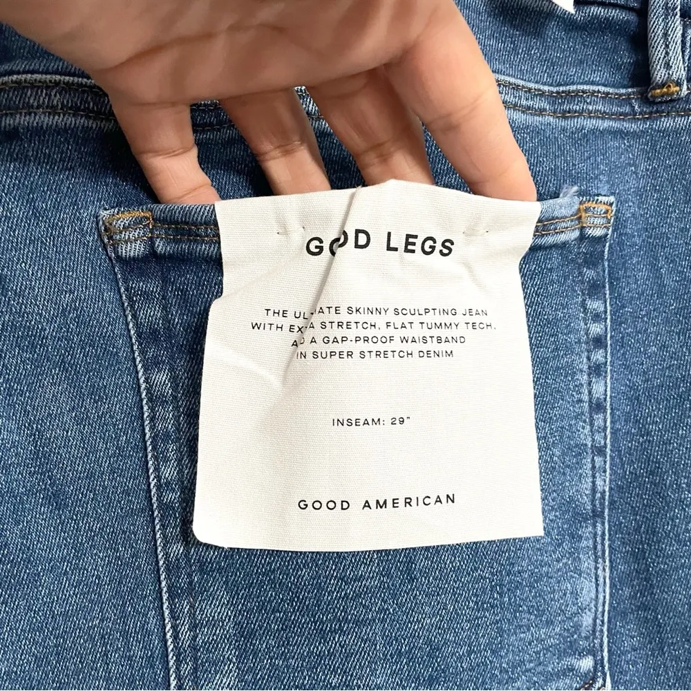 NWT Good American Women’s Jeans Denim Blue Skinny Stretch Frayed Cut Hem Size 20 - Image 7