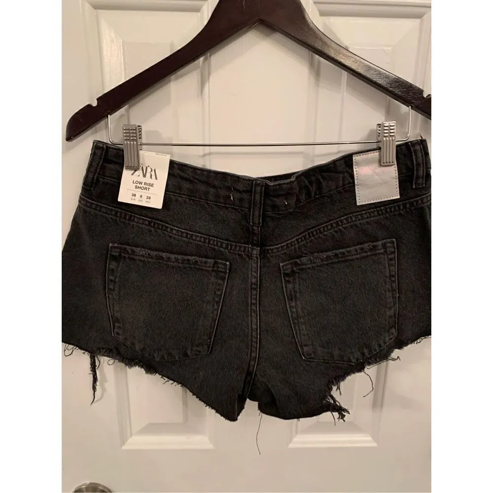 Zara black shorts ripped zipper handle broken size 36/6 - Image 3