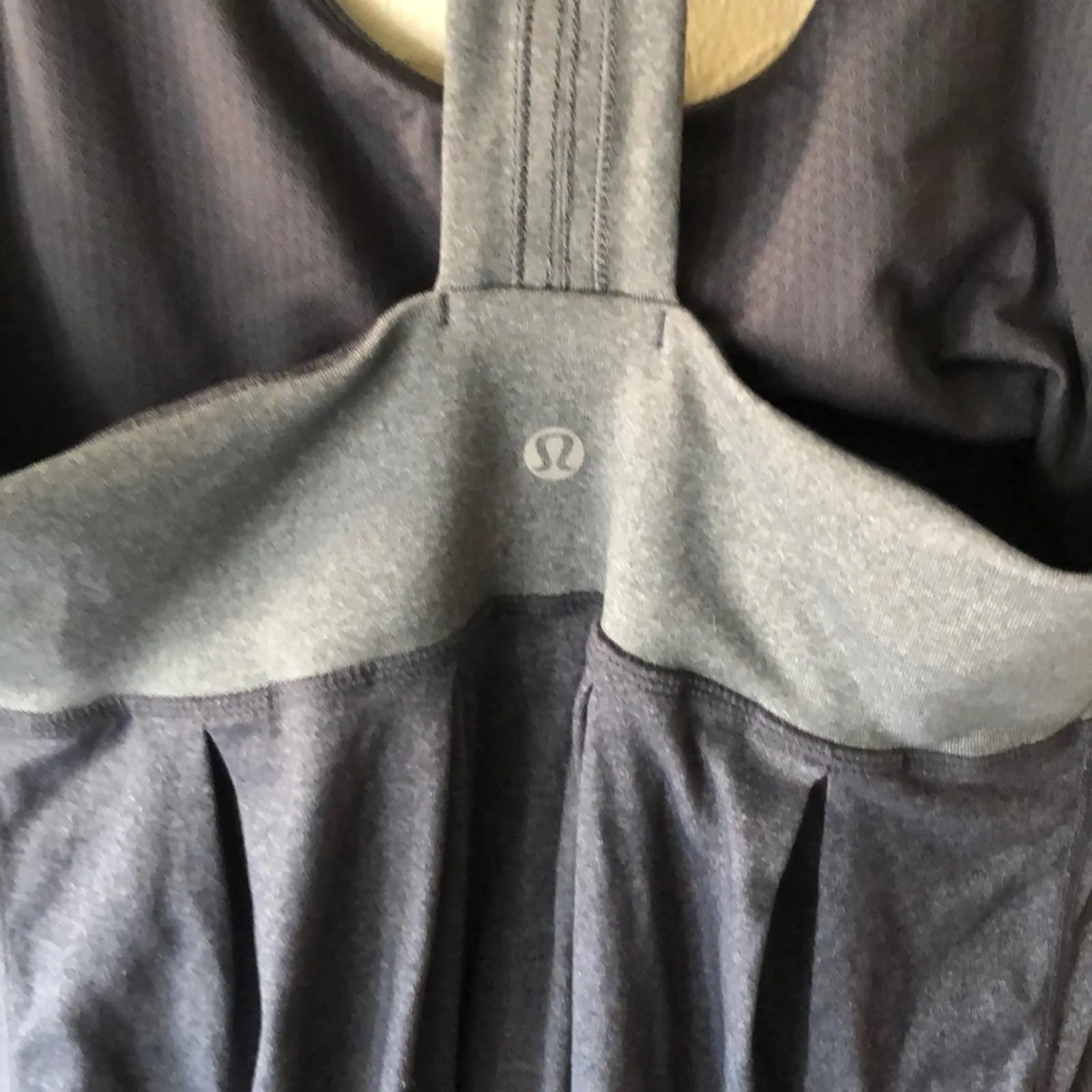 Lululemon Power Dance Grey Top Size 6 - Image 5