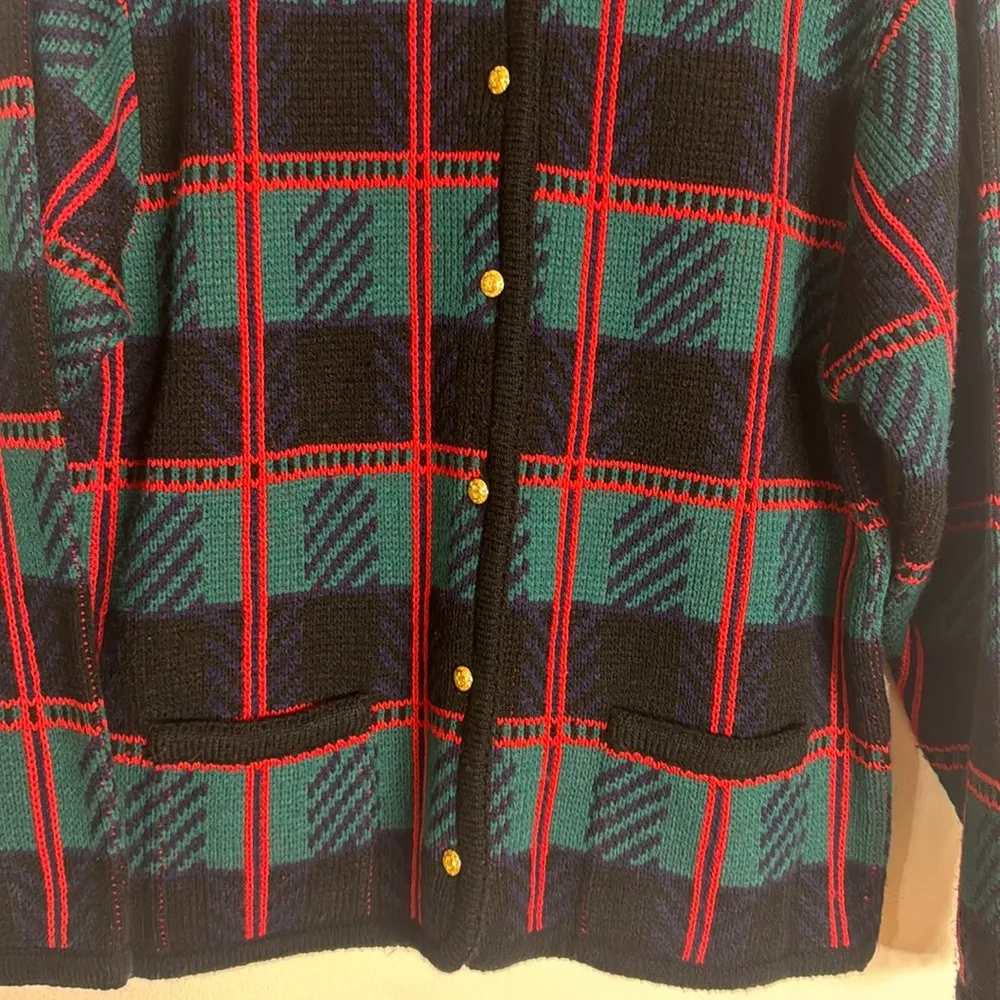 Crystal Kobe Vtg Button Up Plaid Cardigan Sweater Womens size medium cute Green - Image 4