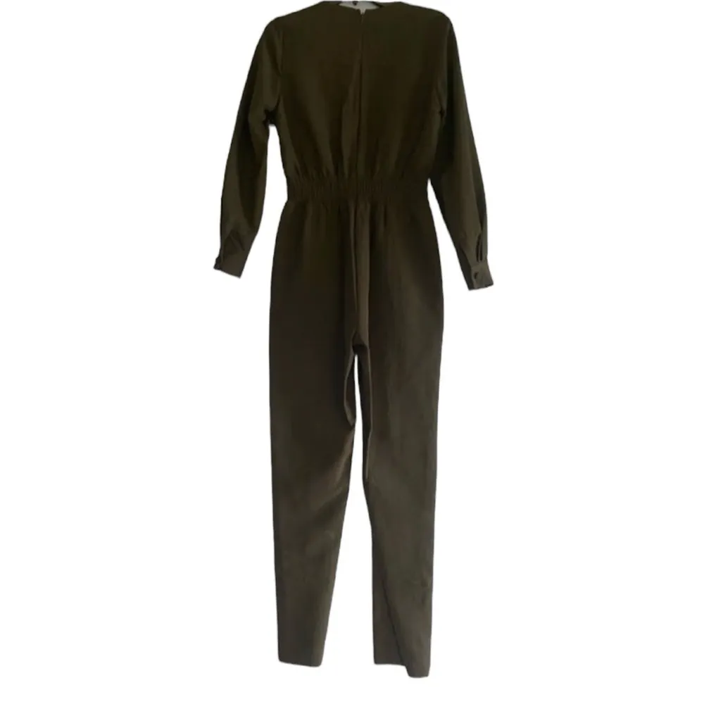 Lini NWT Stella Sequin V Neck Top Straight Leg Party Jumpsuit Black Size XS - Image 4