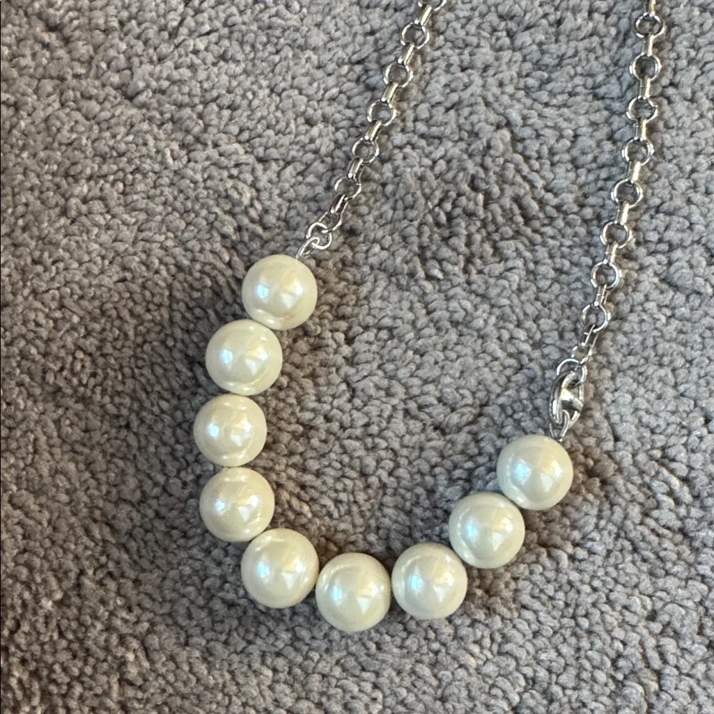 Lia Sophia Faux Pearl Necklace & Earring Set - Image 4