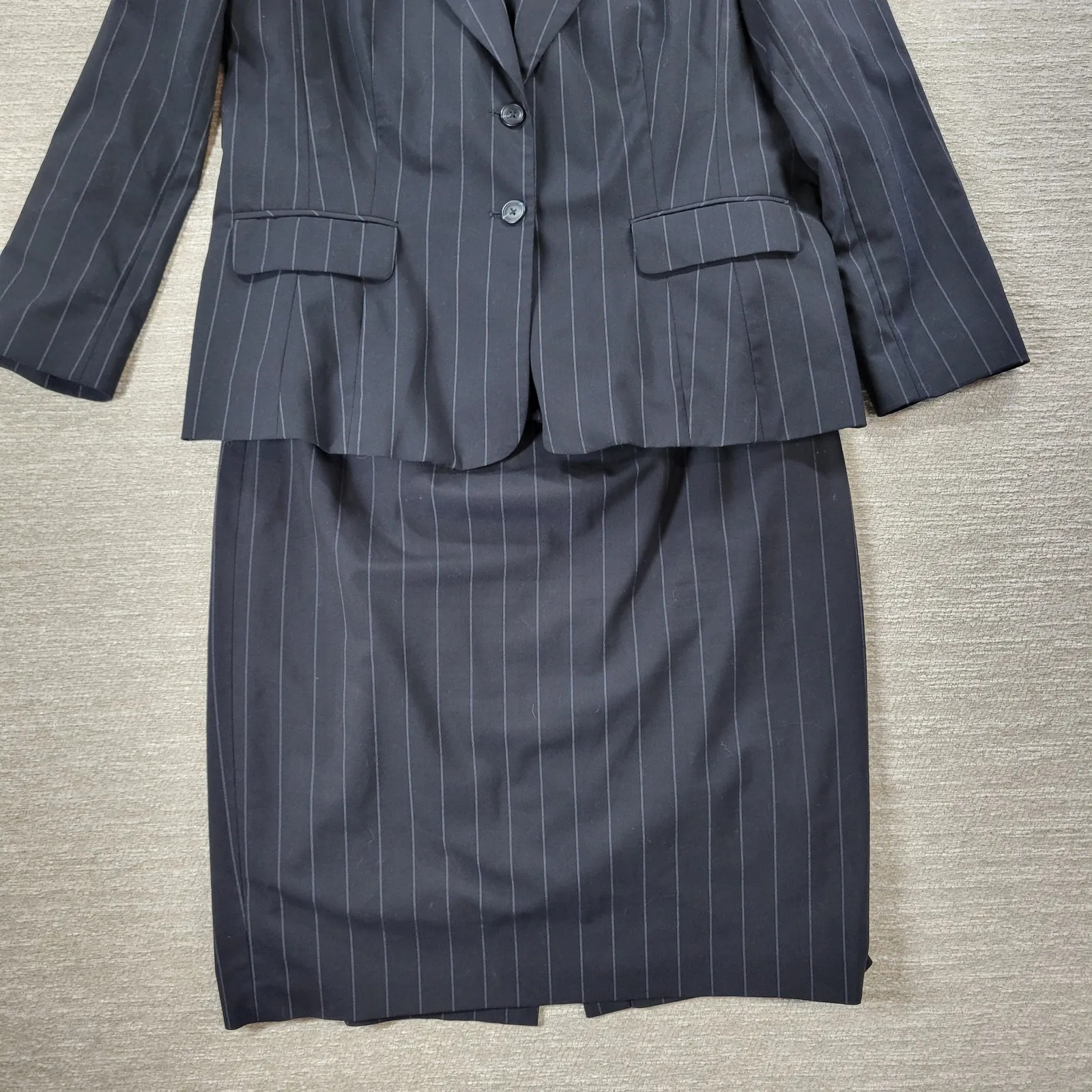 Vintage Talbots Pinstripe Suit Womens 14 Petite Black Gray‎ Jacket Skirt Set USA - Image 8