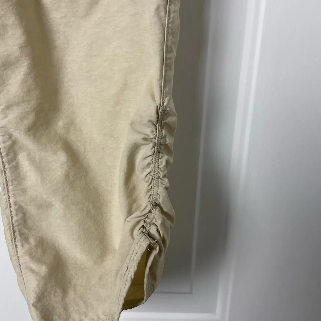 Woolrich Cargo Cropped Hiking Pants Size Small Tan - Image 8