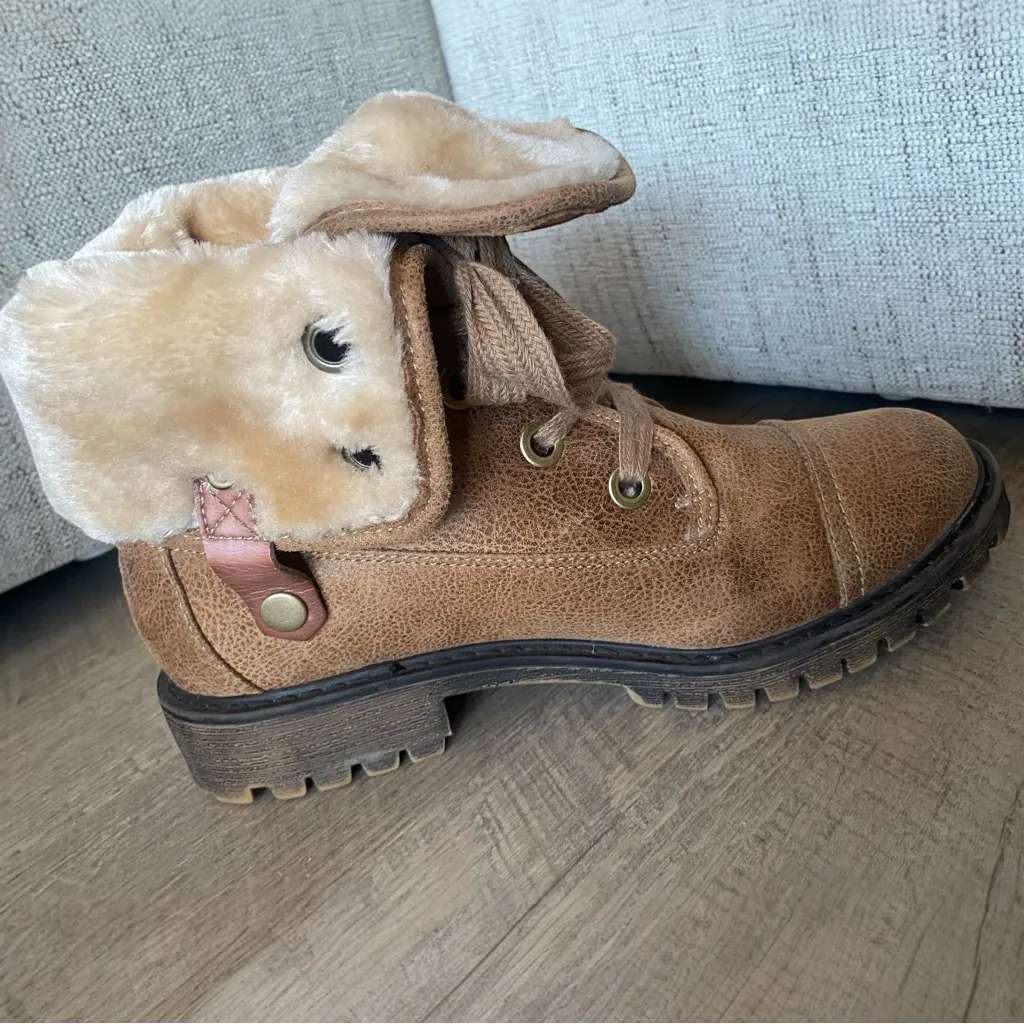 Roxy Women's Bruna Combat Boot Size 7.5 - Image 9