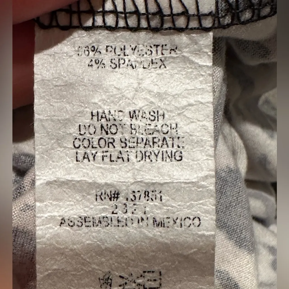 Gaze Cream White & Black Animal Print Long Sleeve Body Con Blouse Sz S - Image 8