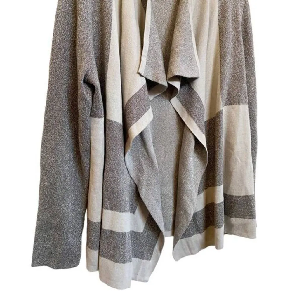 Alfred Dunner Crescent Sparkle Waterfall Cardigan Gray Silver Holiday EUC - M - Image 12