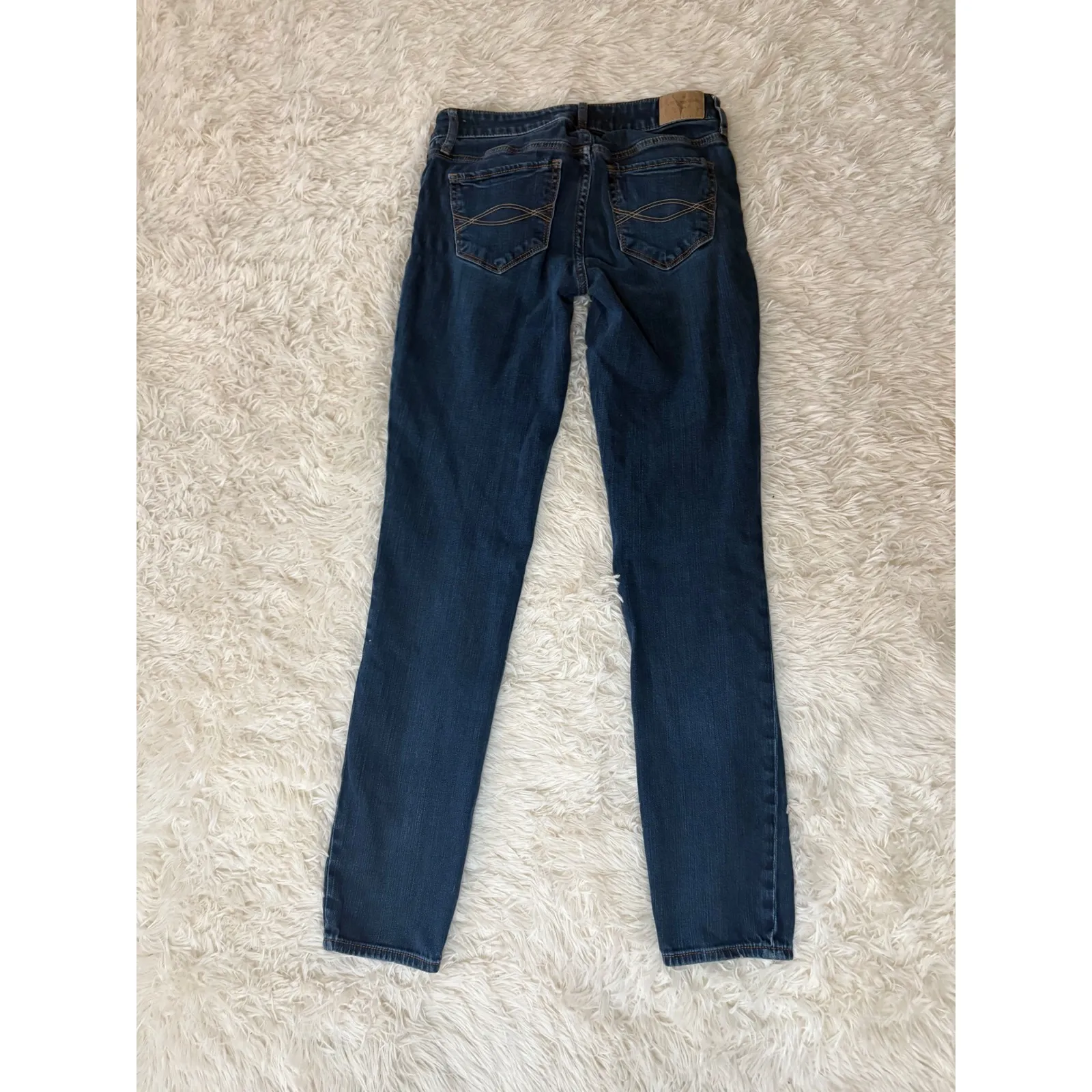 Abercrombie & Fitch Womens Dark Wash Denim Jeans Size‎ 26 Skinny Casual - Image 2