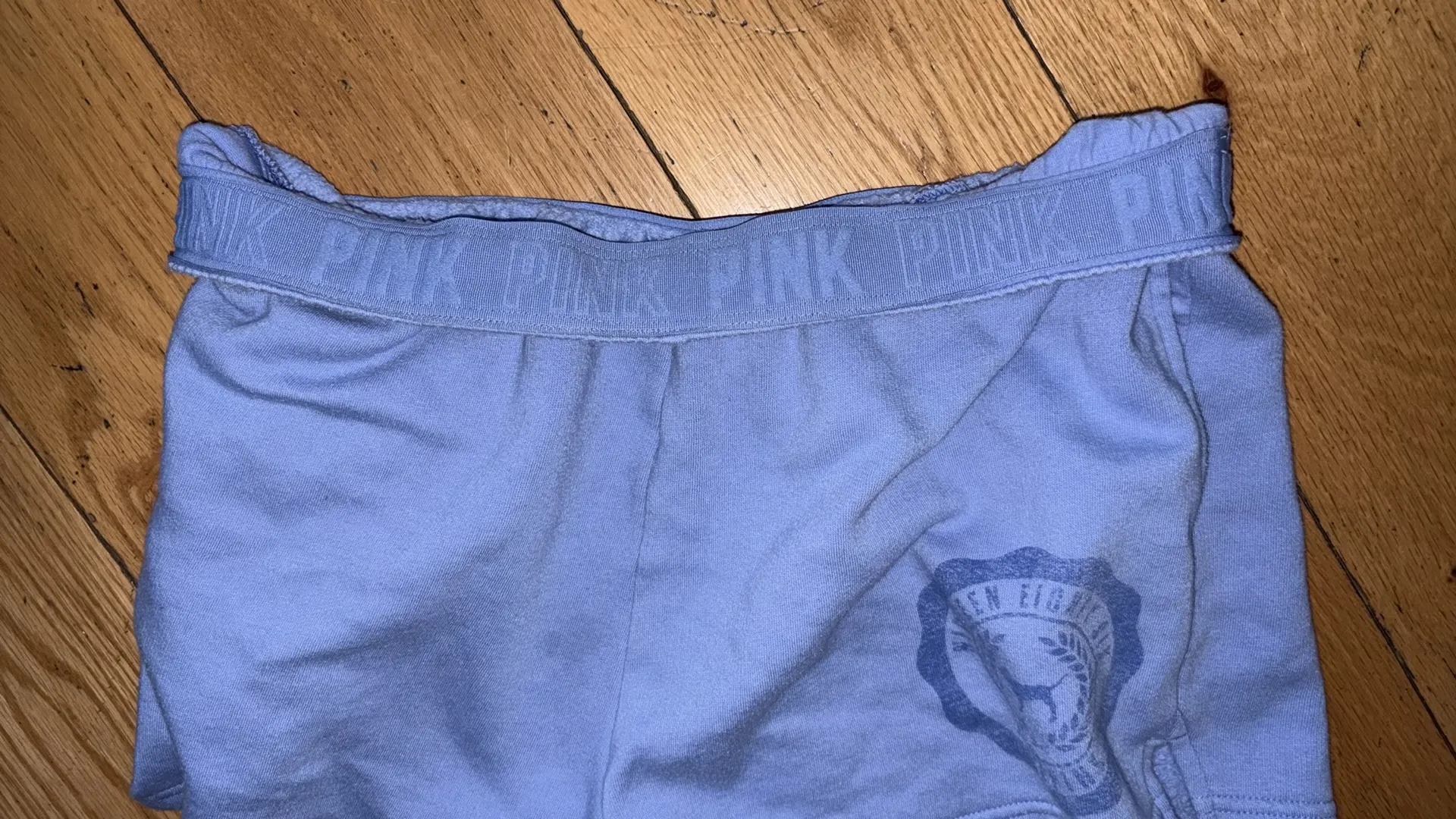 PINK Shorts Victoria's Secret - Image 2