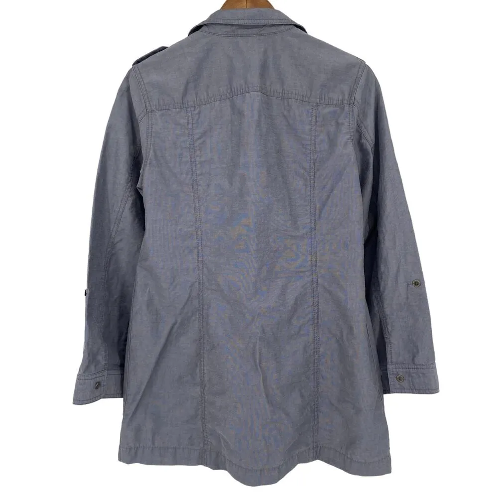 CHICO'S Chambray Blue Button Down Utility Shacket Shirt Size Small Relaxed Fit - Image 4