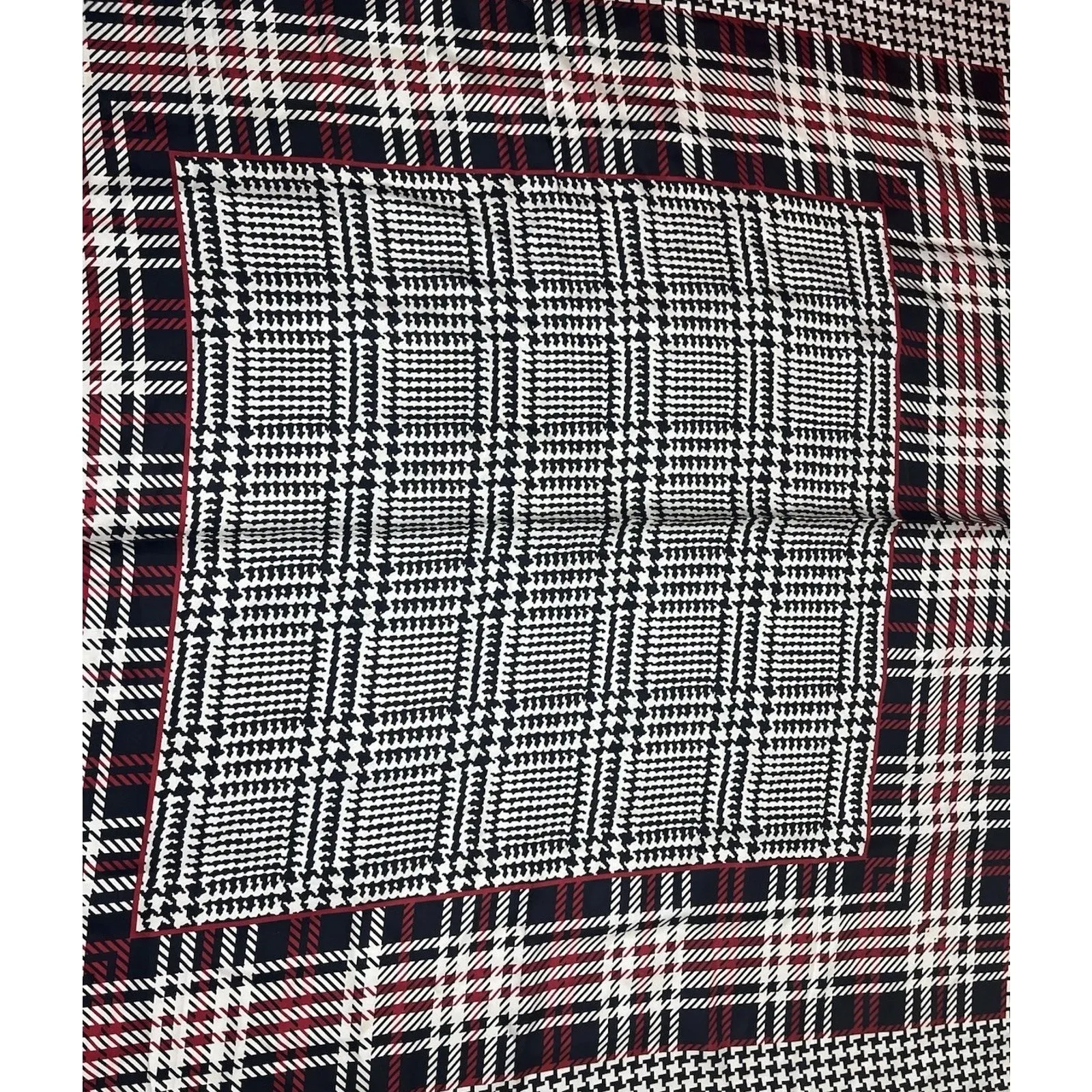 Vintage Oscar de la Renta Scarf Black White Houndstooth Silk Red Square - Image 6