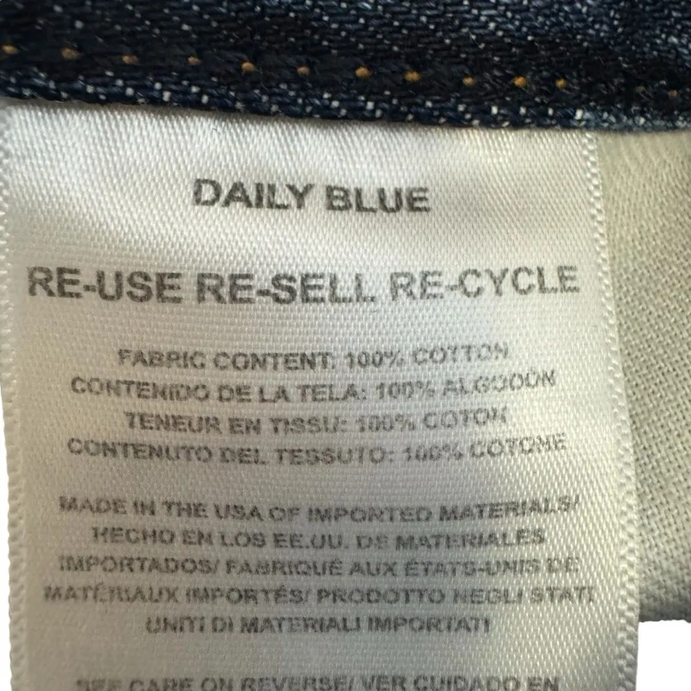 Daily Blue High Rise Distressed Jeans Size 28 Light Wash Ripped‎ Denim - Image 5