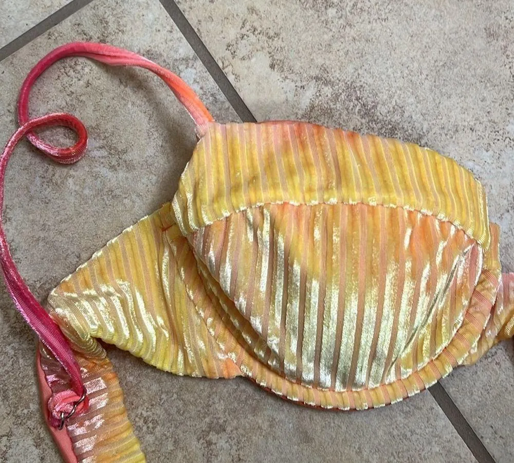 NWOT Dippin’ Daisy’s Textured Bikini - Image 3