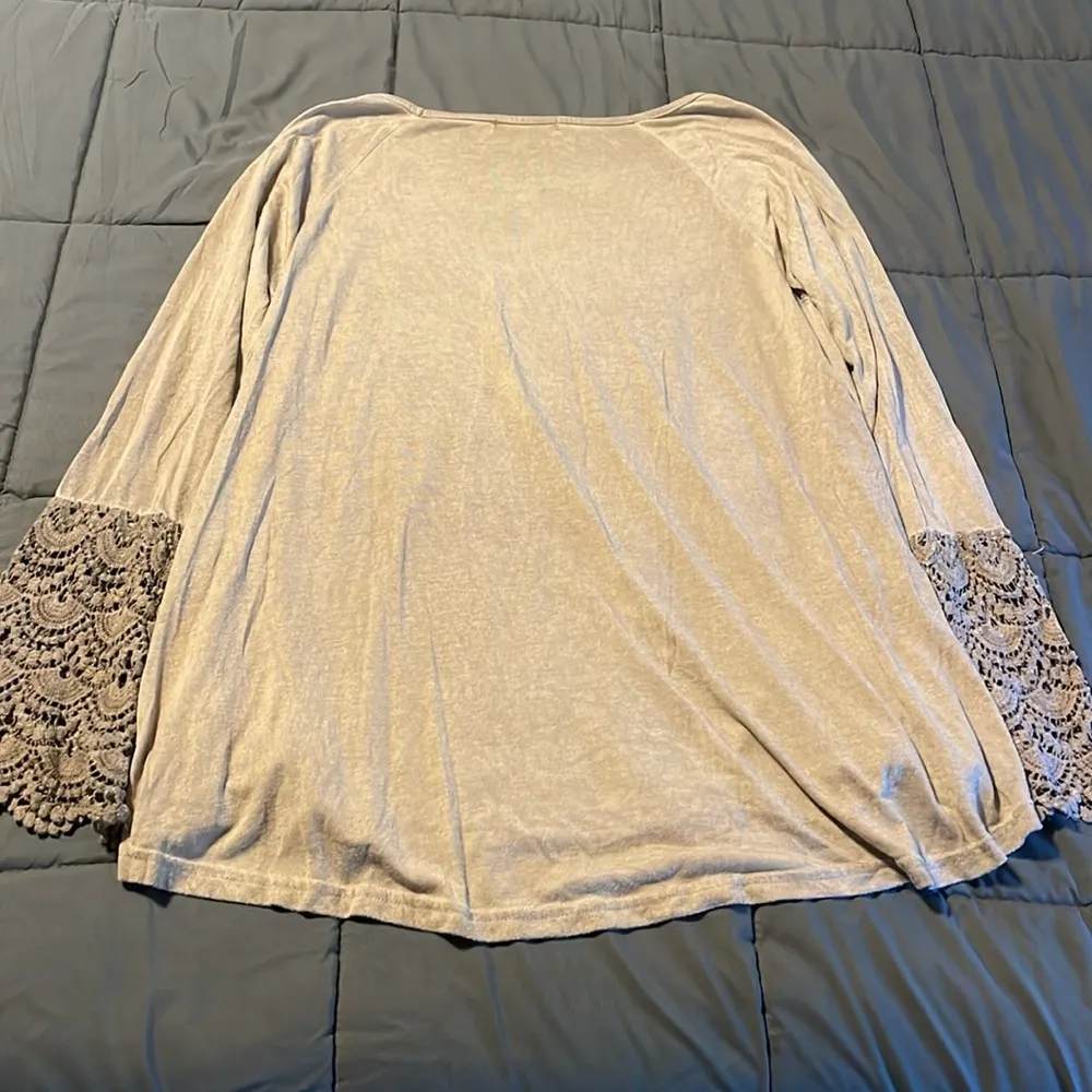 She + Sky Long Embroidered Bell Sleeve Shirt - Image 9