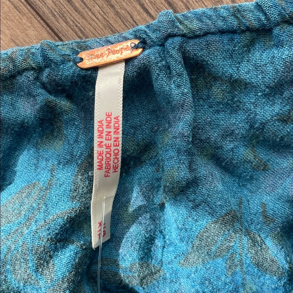 Free People Top Stitch and Tropics Set - Image 6