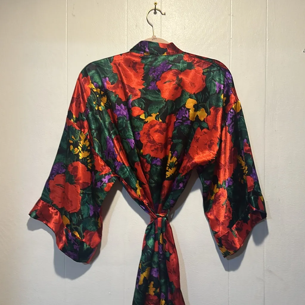 Victoria’s Secret robe size M - Image 4