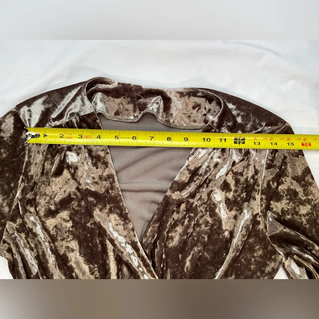 L Agence Riley Velvet Tie Wrap  Dress Mink, Size‎ Medium - Image 9