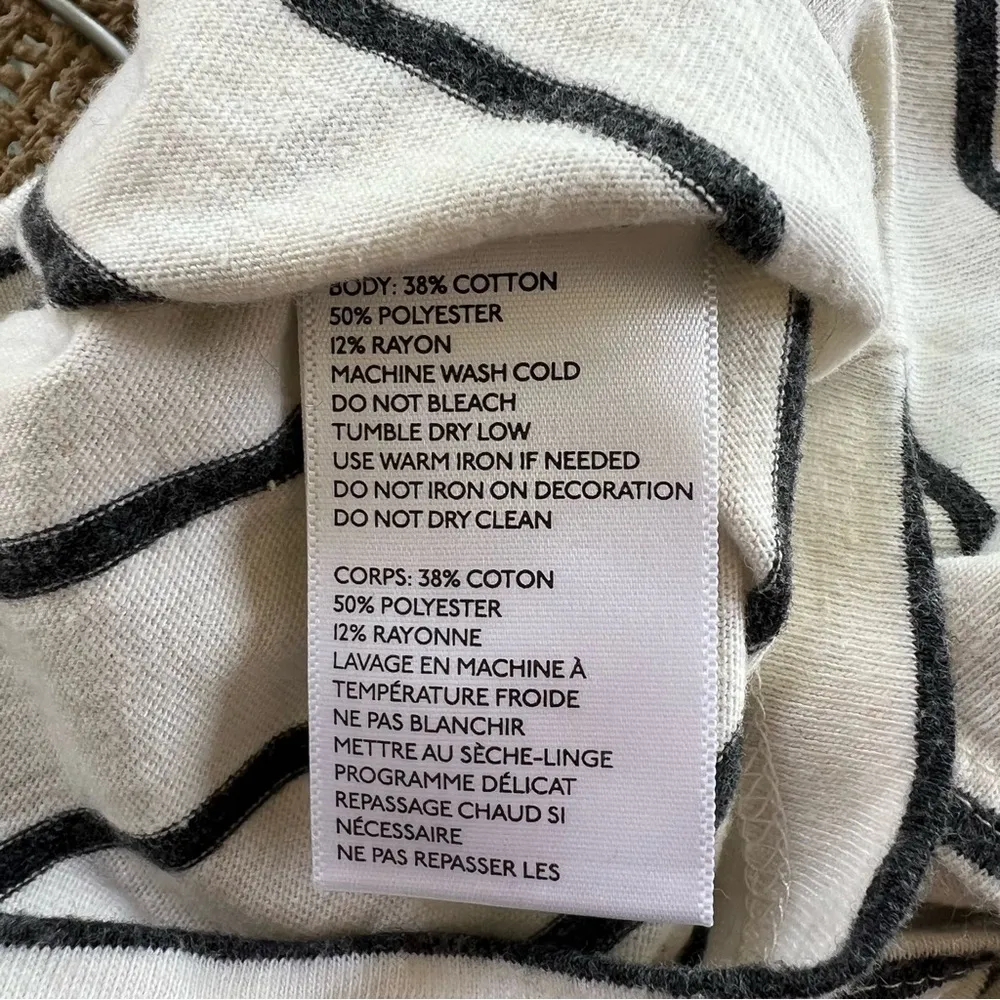 Truly Madly Deeply Urban Outfitters Tank Top Cropped White Striped Graphic M - Image 9