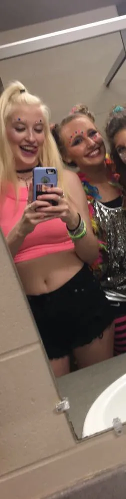 Hot Pink Crop Top - Image 2
