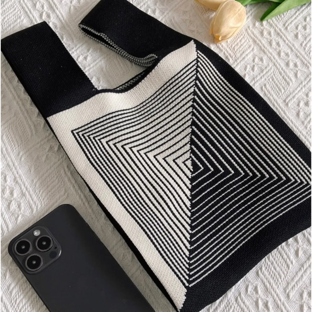 Mini Striped Pattern Knit Bag - Image 3