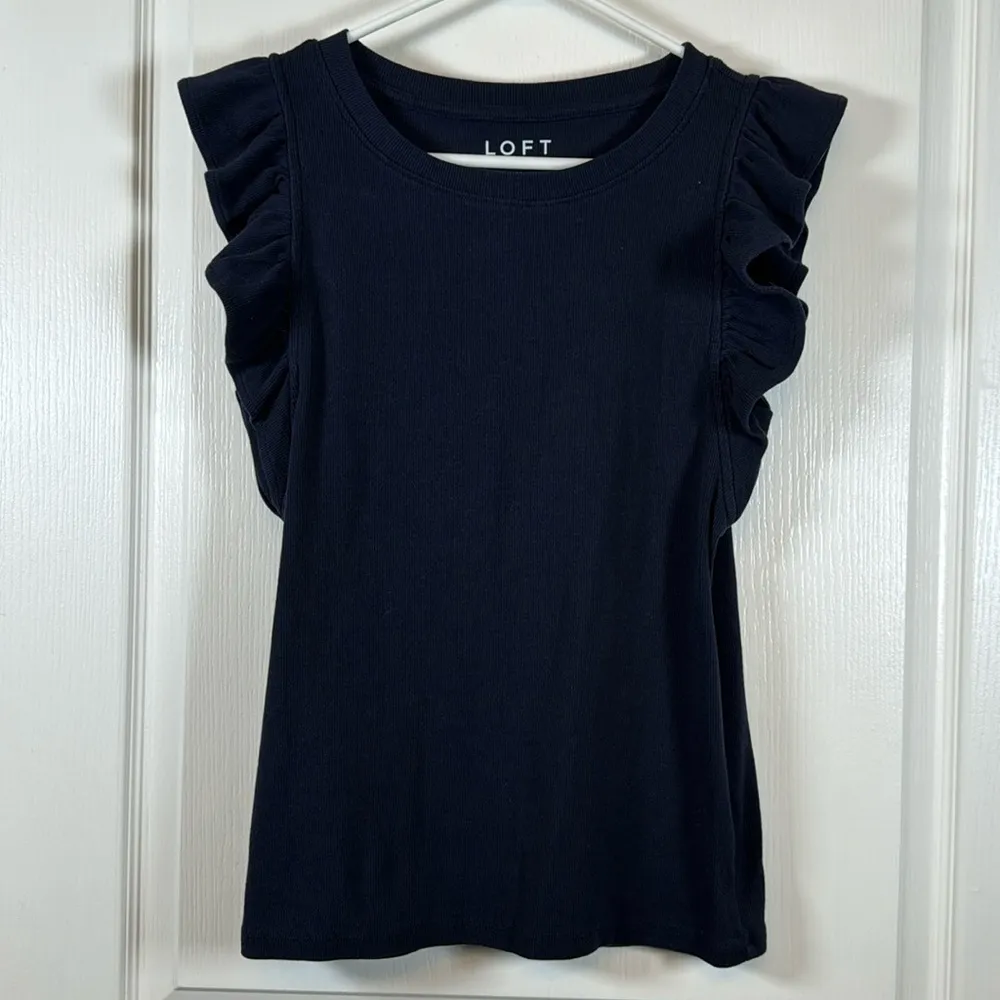 LOFT Ann Taylor Ruffle Cap Sleeves Crewneck Blouse Size Med EUC #5595 - Image 2