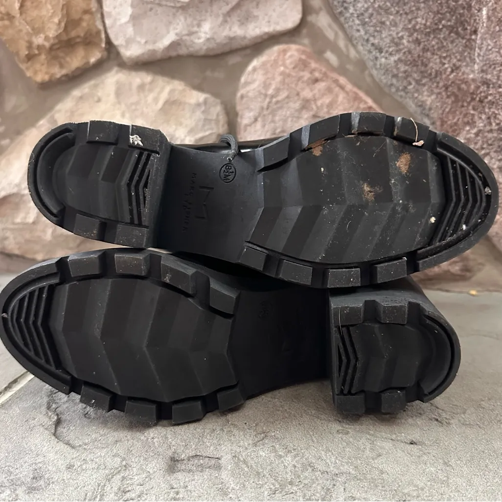 Marc Fisher Bristyn black patent leather combat moto boot. Chunky heel lace up - Image 10