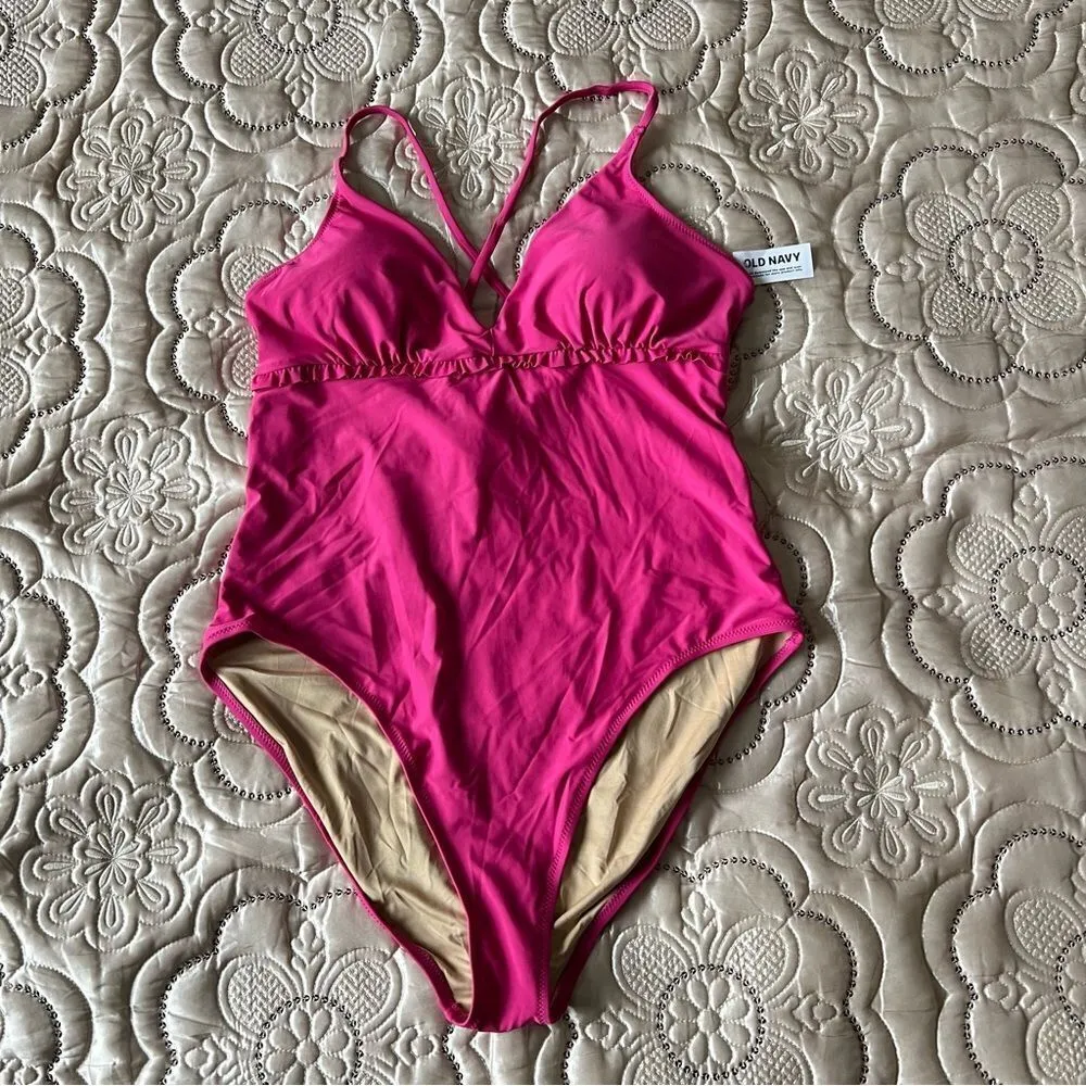 Old Navy V Neck Ruffle Trim Cutout One Piece Swimsuit in Pink NEW Size XXL - Image 6