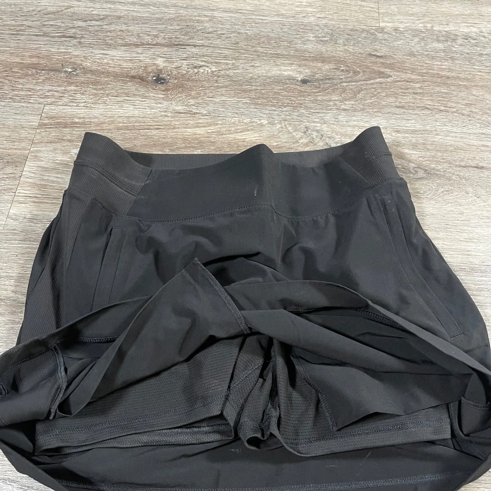 Athleta Women's Skort Athleisure Tennis Pickleball Casual Sporty‎ Size 8 Black - Image 4