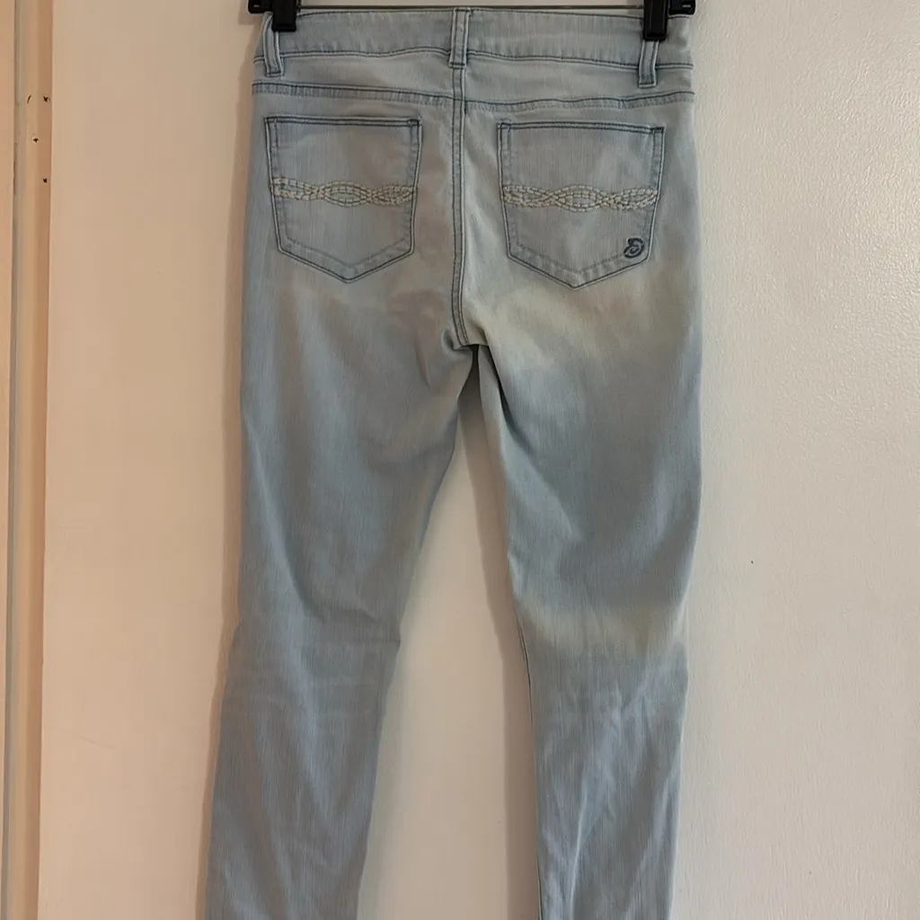 Indigo Rein, light wash‎ skinny jeans - Image 3