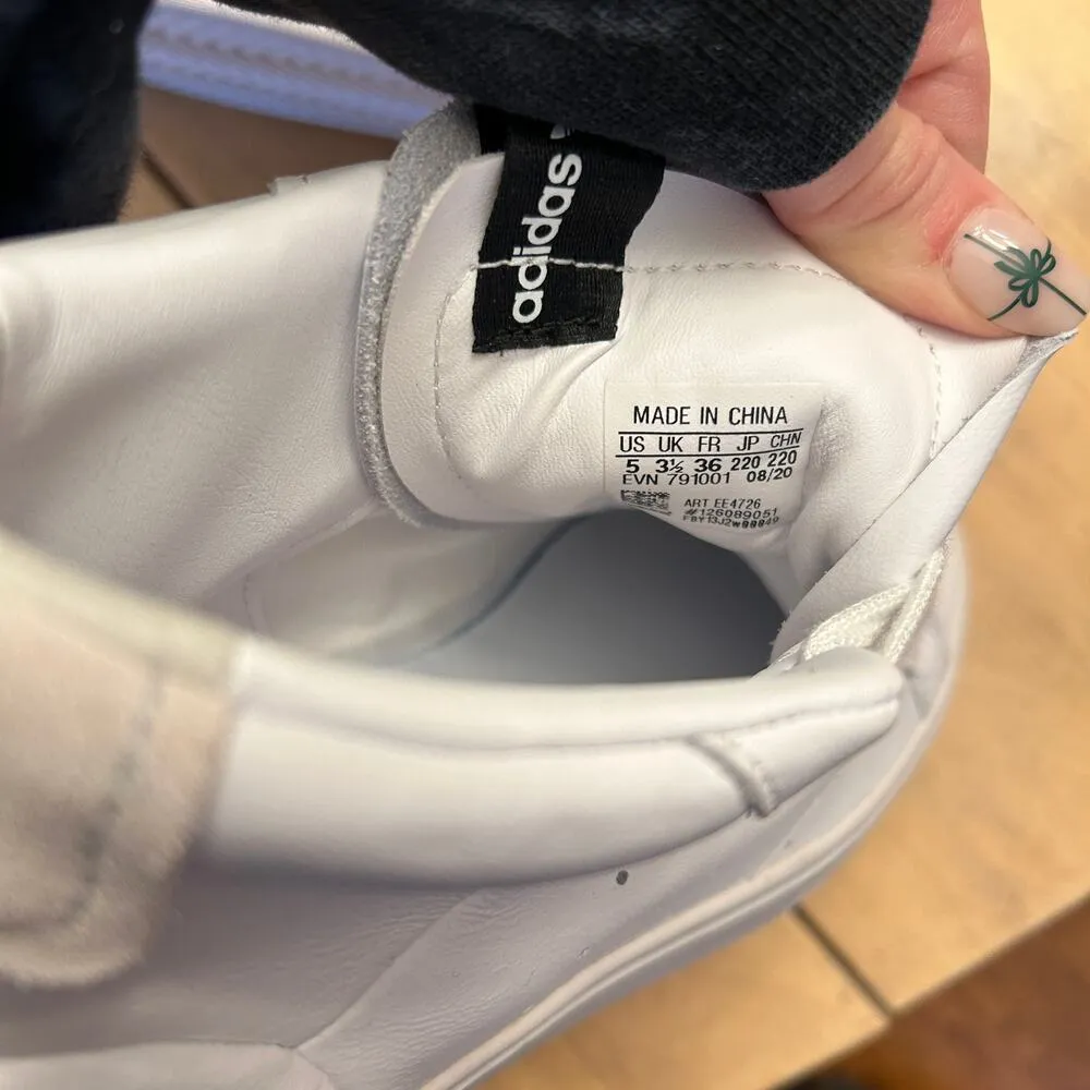 NWT Adidas Women's Sleek Mid Triple White Size 5 Sneakers Shoes - Image 5